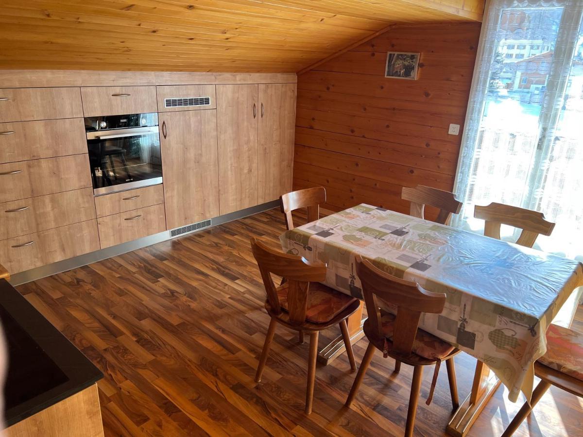 הוילה סאס-גרונד Haus Weideli, Dammstrasse 7 מראה חיצוני תמונה