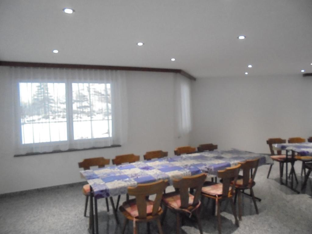 הוילה סאס-גרונד Haus Weideli, Dammstrasse 7 מראה חיצוני תמונה