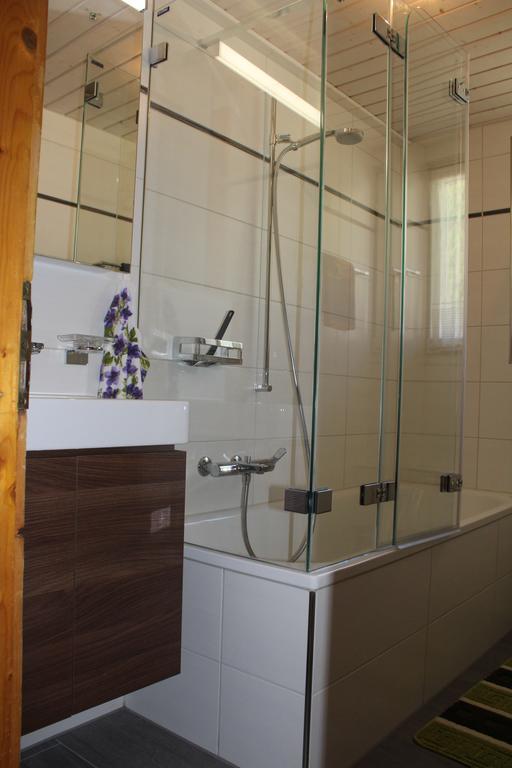 הוילה סאס-גרונד Haus Weideli, Dammstrasse 7 מראה חיצוני תמונה